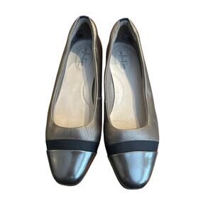Women’s Collections by Clark’s Bronze Leather Ballet Flats. Size 8.5